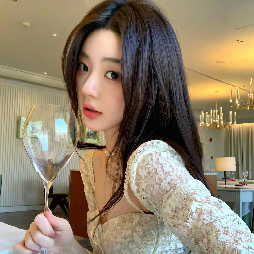 背鸭子的男孩