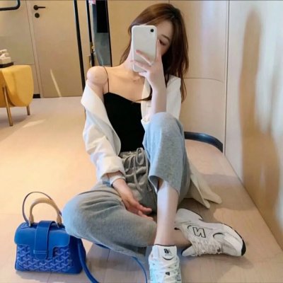 瓦莱莉和她的奇迹一周